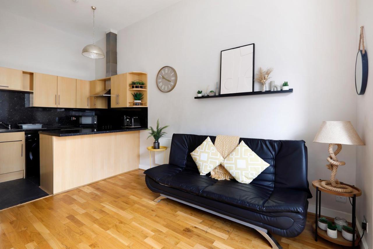 Great 2 Bedroom Apt By The Beach And Town Brighton Luaran gambar