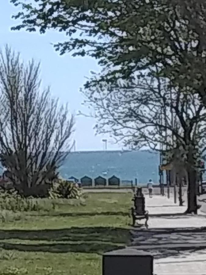 Great 2 Bedroom Apt By The Beach And Town Brighton Luaran gambar